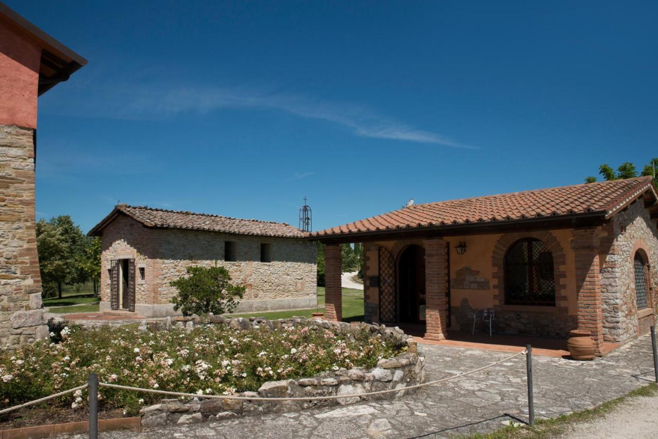 Residence Maria Giulia Corciano Exterior foto